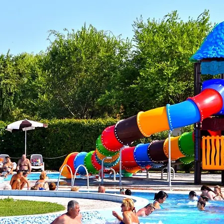 Robinia Hotel Casal Borsetti
